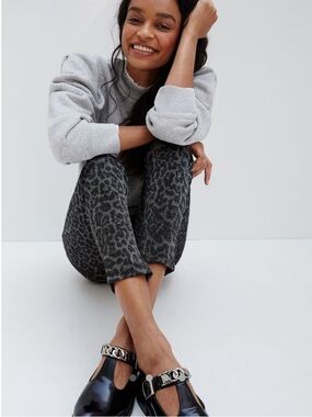 Sanctuary x Anthropologie Runway Shimmer Leopard Ponte Leggings. Size XL